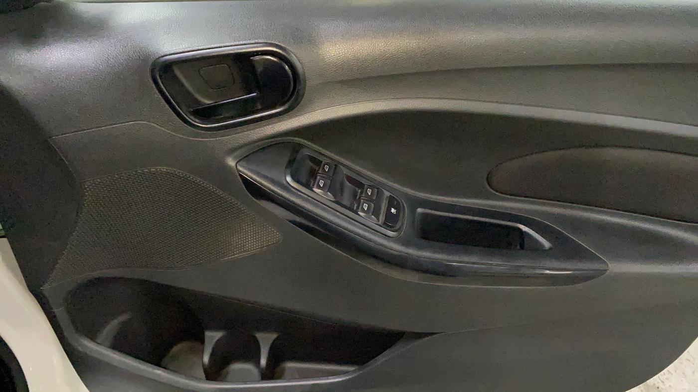 2020 Ford New Figo TITANIUM1.5 DIESEL, Diesel, Manual, 63,510 km, Driver Side Door Panels Control