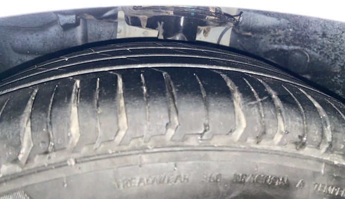 2020 Ford Figo Aspire TITANIUM1.5 DIESEL, Diesel, Manual, 63,475 km, Left Front Tyre Tread