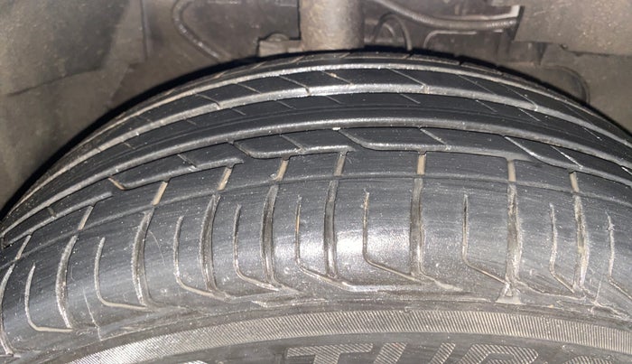 2024 Tata NEXON PURE 1.2 PETROL, Petrol, Manual, 22,705 km, Right Front Tyre Tread