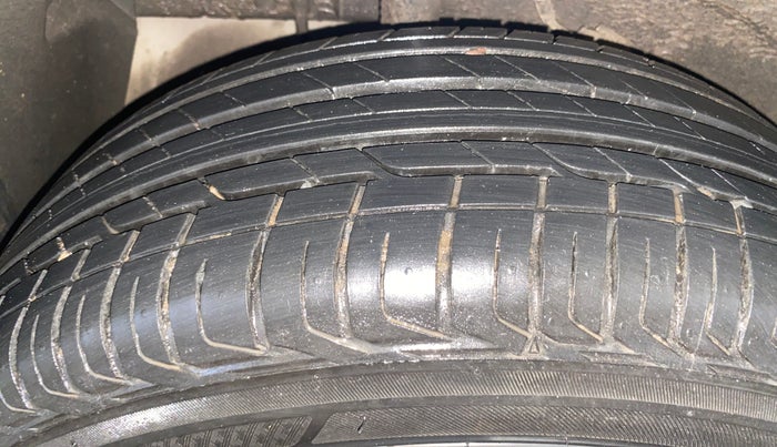 2024 Tata NEXON PURE 1.2 PETROL, Petrol, Manual, 22,705 km, Right Rear Tyre Tread