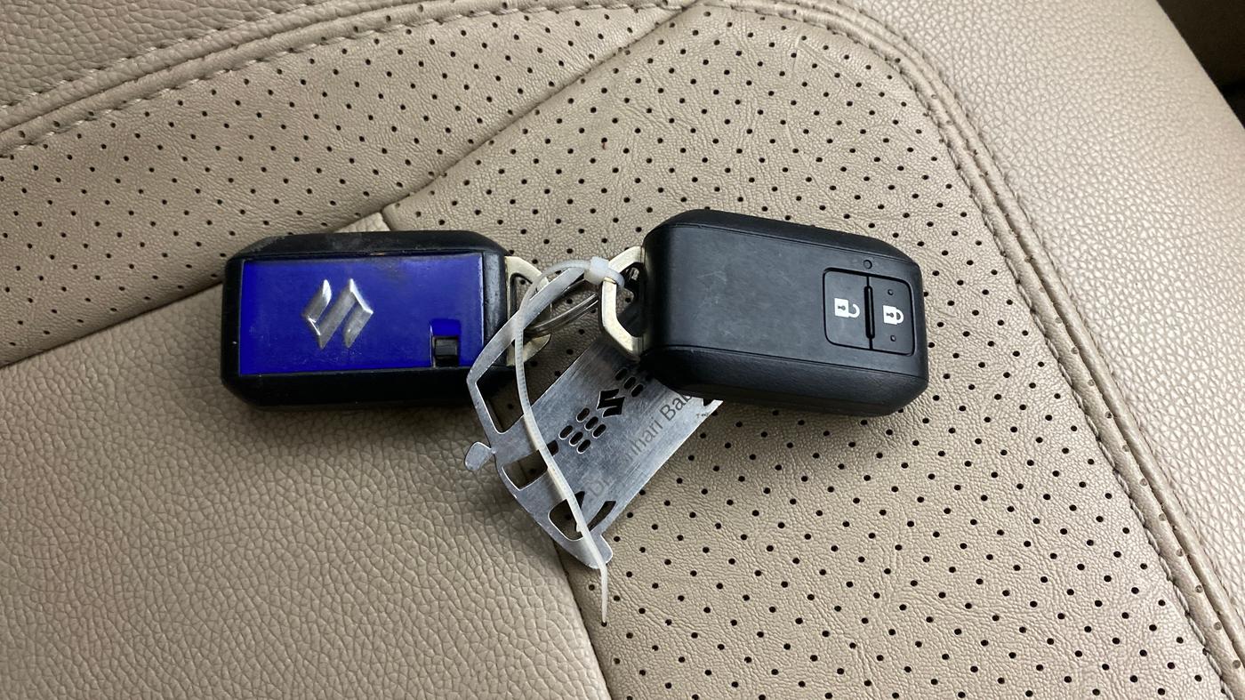 2021 Maruti Ertiga ZXI SHVS, Petrol, Manual, 85,102 km, Key Close Up