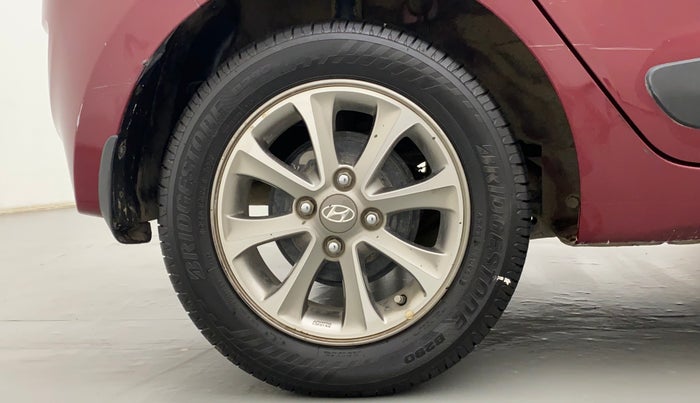 2015 Hyundai Grand i10 ASTA (O) 1.2 KAPPA VTVT, Petrol, Manual, 39,950 km, Right Rear Wheel