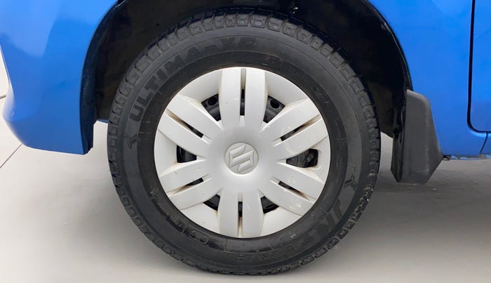 2016 Maruti Alto 800 LXI, Petrol, Manual, 24,302 km, Left Front Wheel