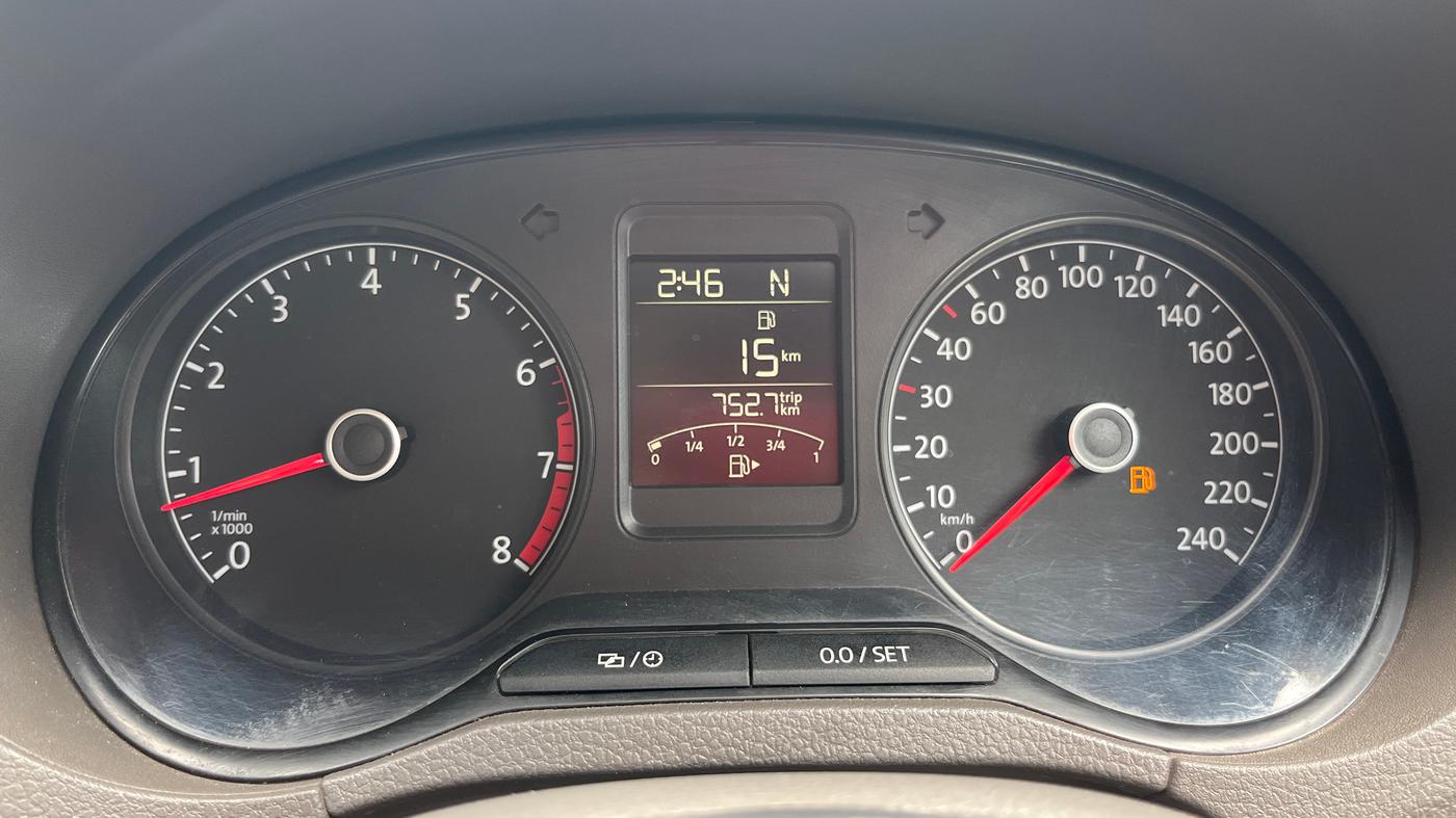 2016 Volkswagen Vento HIGHLINE PETROL AT, Petrol, Automatic, 25,550 km, Odometer Image