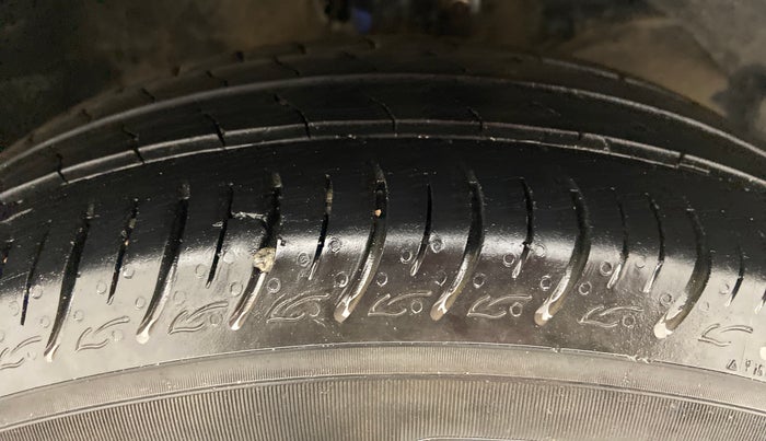 2019 Maruti Baleno DELTA PETROL 1.2, Petrol, Manual, 20,727 km, Right Rear Tyre Tread
