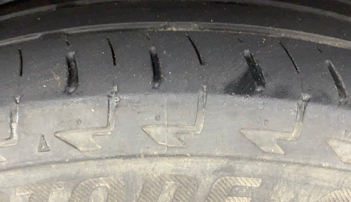 2019 Toyota Glanza G CVT, Petrol, Automatic, 51,972 km, Left Rear Tyre Tread