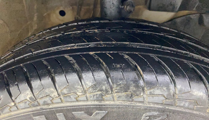 2020 Honda Amaze 1.2L I-VTEC V, Petrol, Manual, 54,104 km, Right Front Tyre Tread