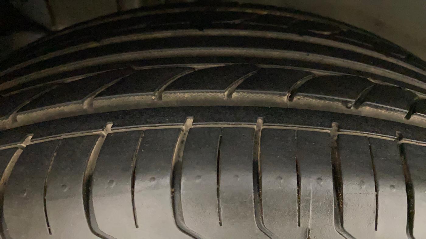 2018 Tata NEXON XZA PLUS DIESEL, Diesel, Automatic, 91,356 km, Right Rear Tyre Tread