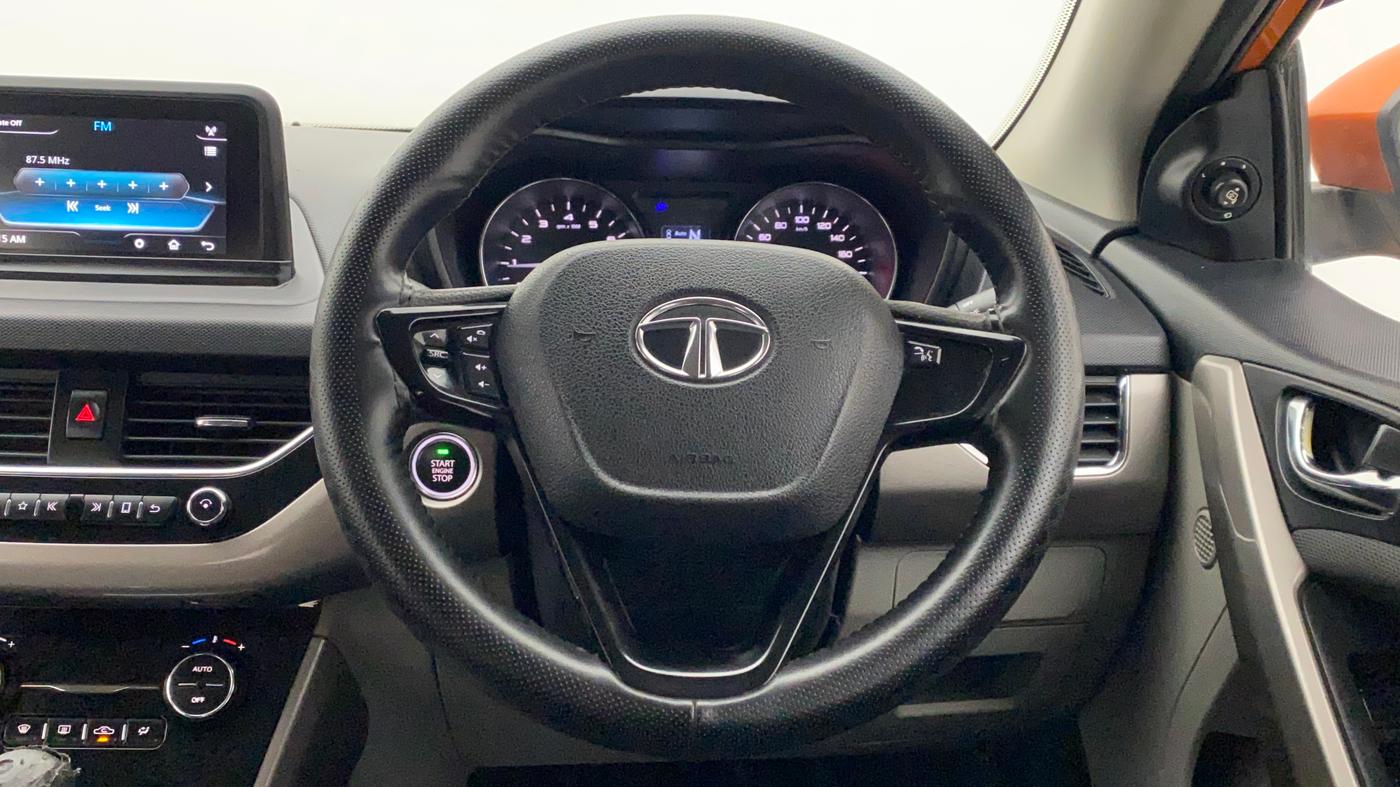 2018 Tata NEXON XZA PLUS DIESEL, Diesel, Automatic, 91,356 km, Steering Wheel Close Up