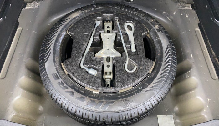 2015 Maruti S Cross ZETA 1.6, Diesel, Manual, 71,003 km, Spare Tyre