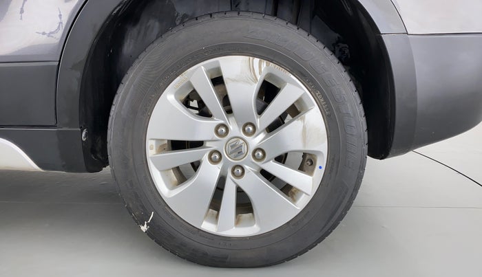 2015 Maruti S Cross ZETA 1.6, Diesel, Manual, 71,003 km, Left Rear Wheel