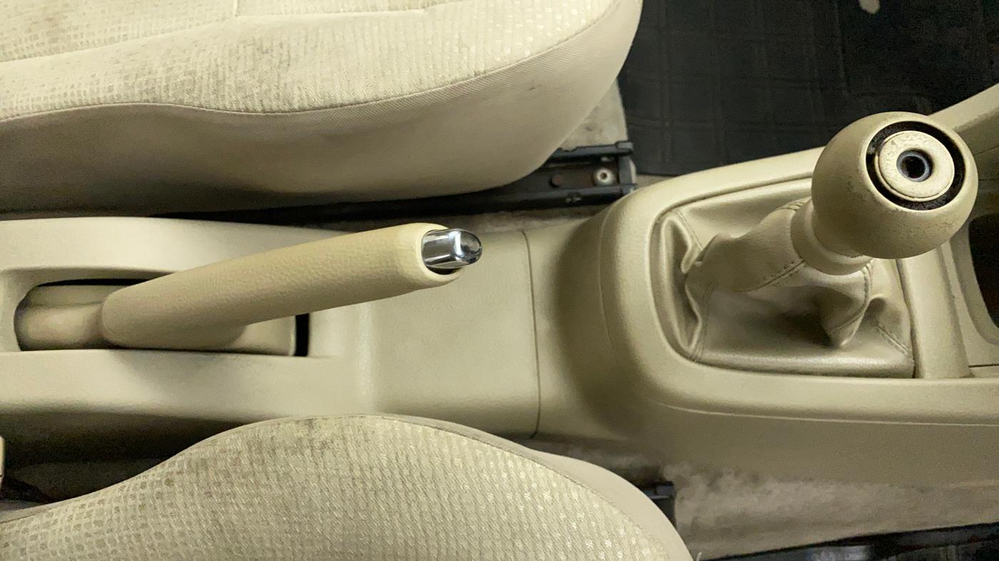2012 Maruti Swift Dzire VXI, Petrol, Manual, 40,092 km, Gear Lever