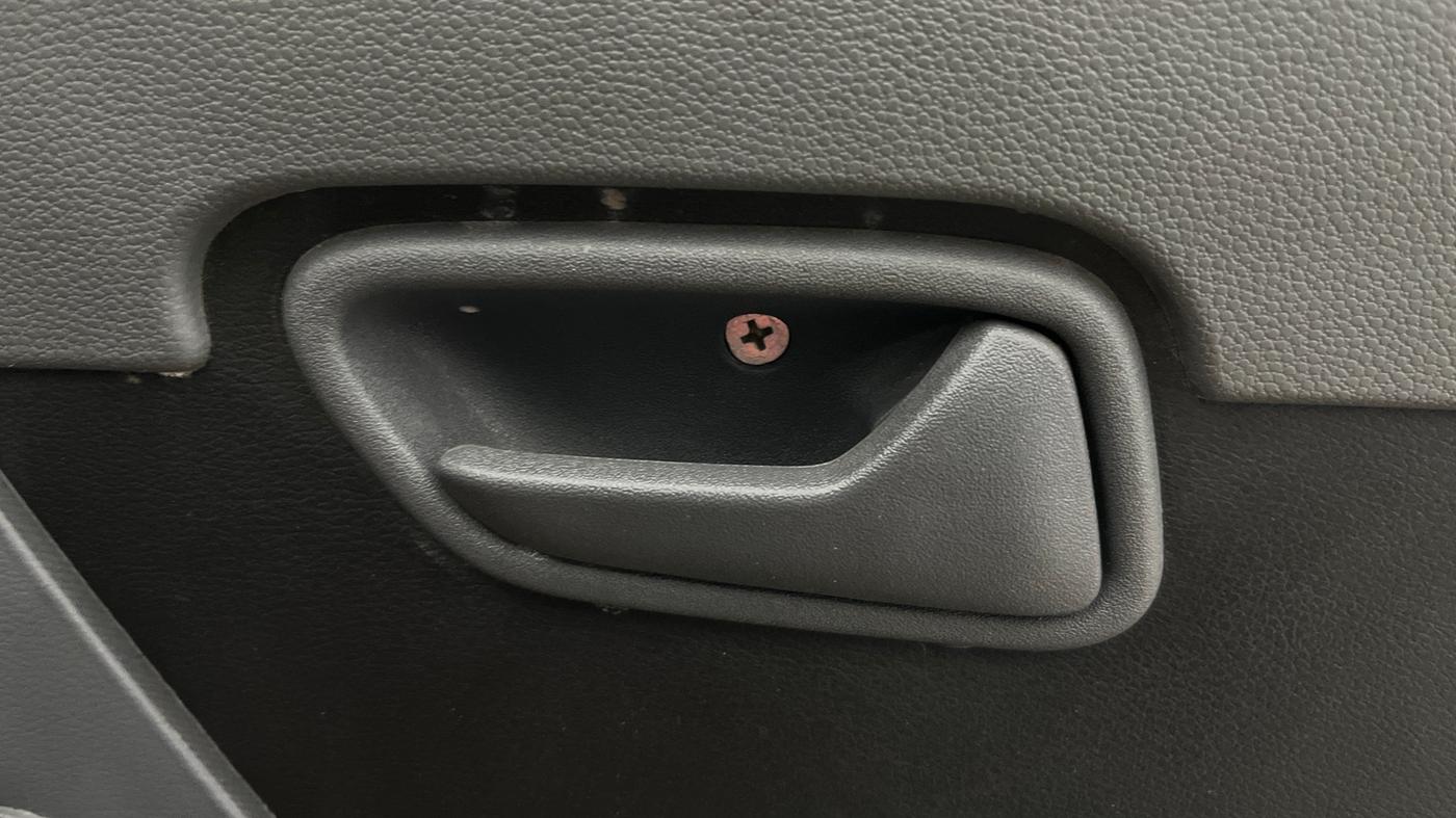 2015 Maruti Alto 800 LX, Petrol, Manual, 23,141 km, Driver Side Door Panels Control