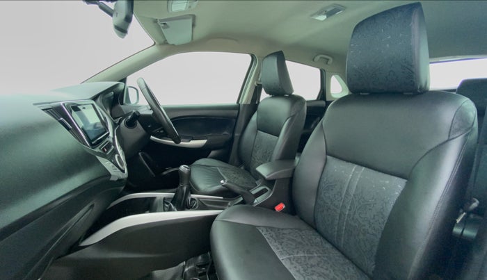 2015 Maruti Baleno ALPHA 1.2 K12, Petrol, Manual, 61,210 km, Right Side Front Door Cabin