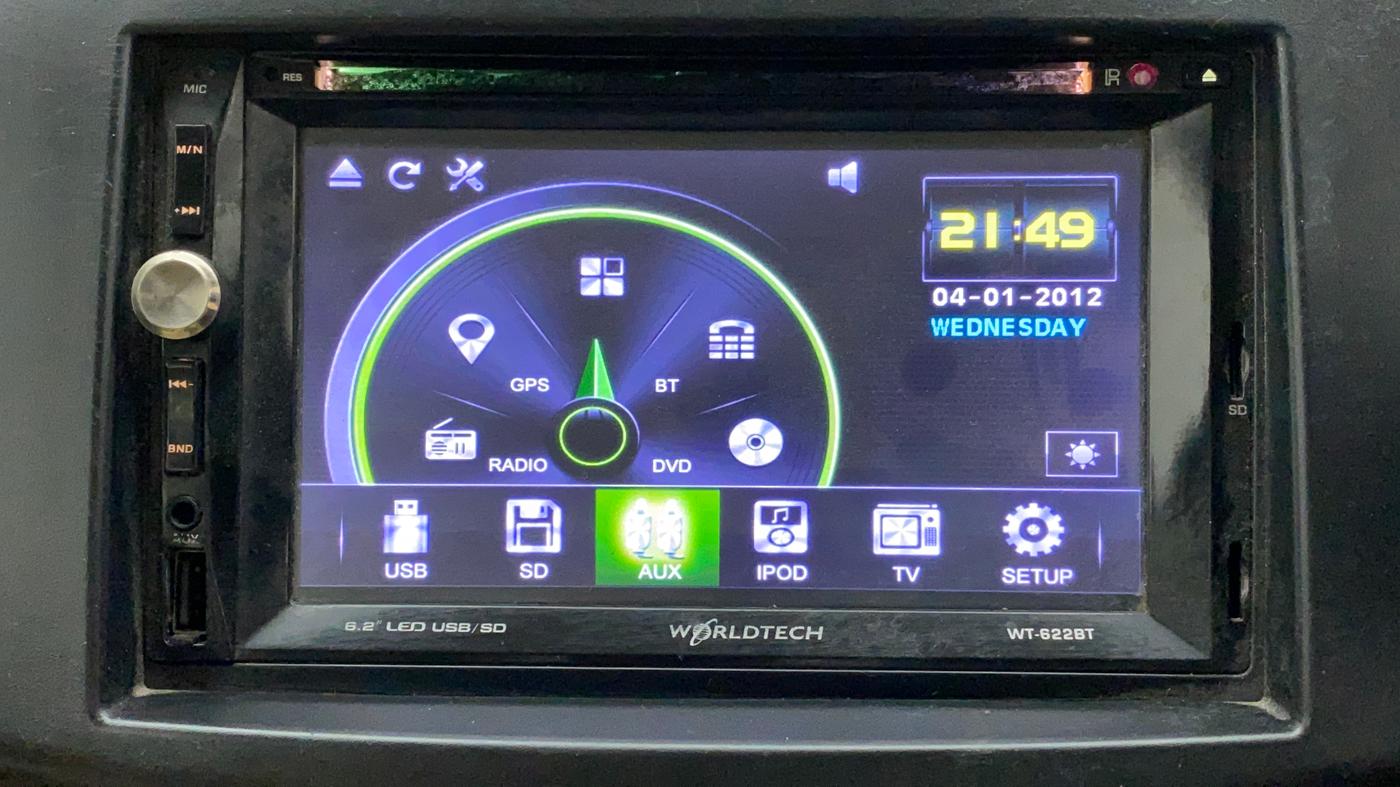 2015 Maruti Swift Dzire LXI (O), Petrol, Manual, 39,849 km, Infotainment System