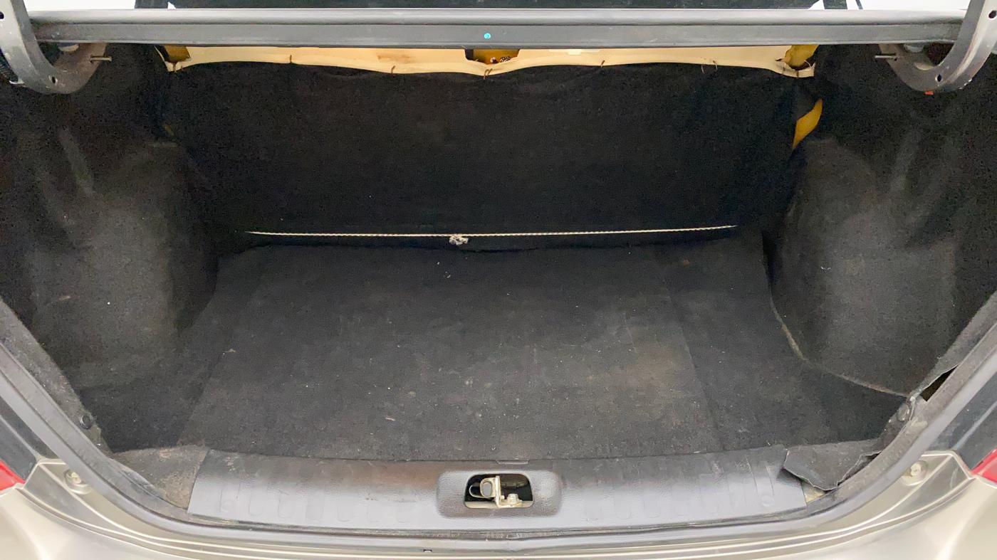 2015 Maruti Swift Dzire LXI (O), Petrol, Manual, 39,849 km, Boot Inside