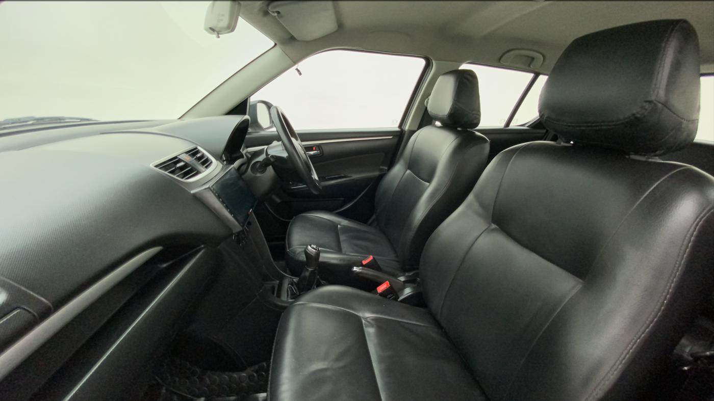 2014 Maruti Swift VXI, Petrol, Manual, 56,661 km, Right Side Front Door Cabin