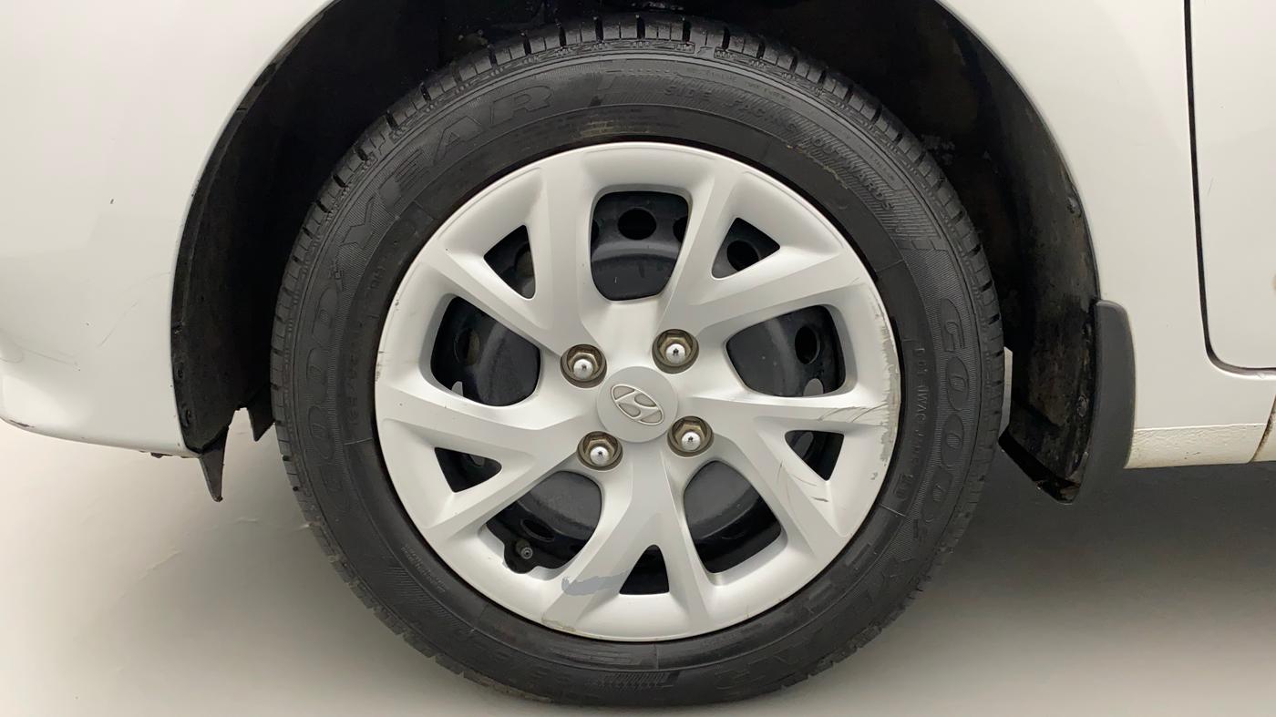 2018 Hyundai Grand i10 MAGNA U2 1.2 CRDI, Diesel, Manual, 33,551 km, Left Front Wheel