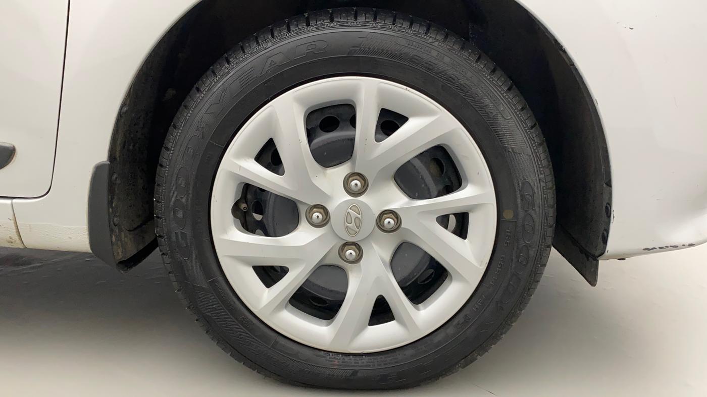 2018 Hyundai Grand i10 MAGNA U2 1.2 CRDI, Diesel, Manual, 33,551 km, Right Front Wheel