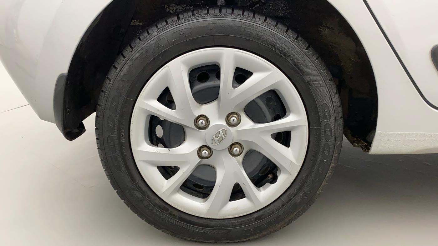 2018 Hyundai Grand i10 MAGNA U2 1.2 CRDI, Diesel, Manual, 33,551 km, Right Rear Wheel