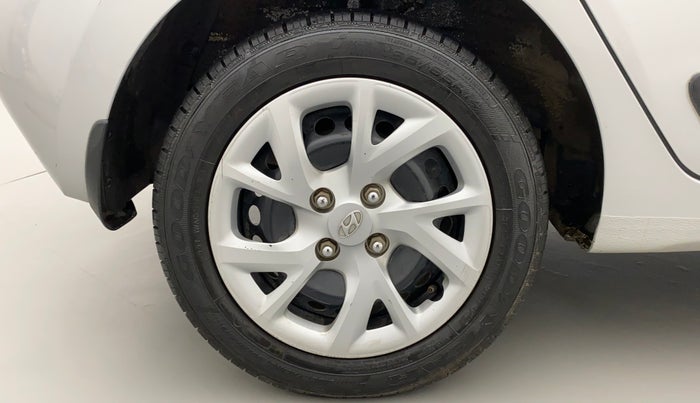 2018 Hyundai Grand i10 MAGNA U2 1.2 CRDI, Diesel, Manual, 33,551 km, Right Rear Wheel