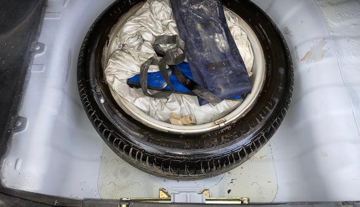 2013 Hyundai Verna FLUIDIC 1.6 VTVT SX, Petrol, Manual, 55,937 km, Spare Tyre