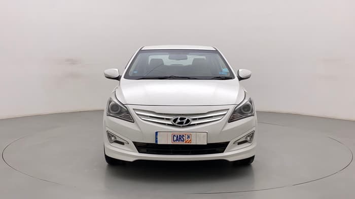 2015 Hyundai Verna FLUIDIC 4S 1.6 VTVT S(O), Petrol, Manual, 32,211 km, Front
