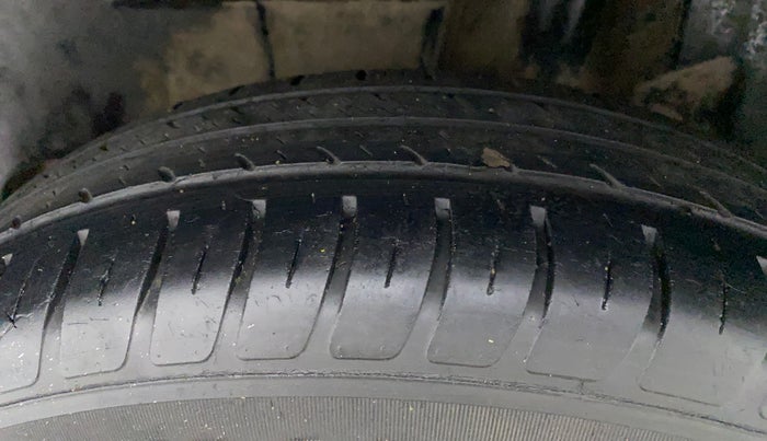 2020 Maruti Dzire VXI, Petrol, Manual, 78,854 km, Left Rear Tyre Tread