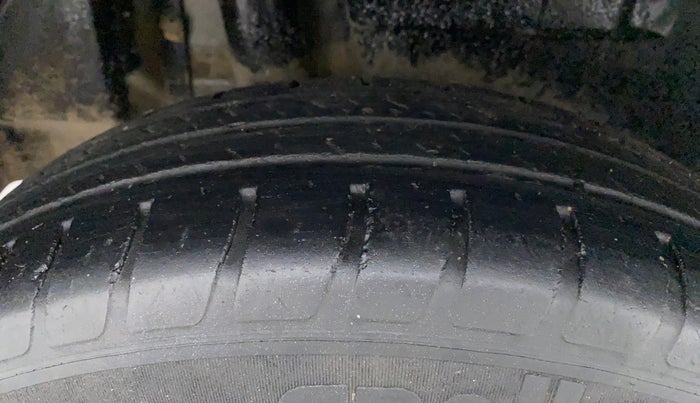 2020 Maruti Dzire VXI, Petrol, Manual, 78,854 km, Right Rear Tyre Tread