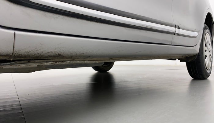 2020 Maruti Dzire VXI, Petrol, Manual, 78,854 km, Left running board - Slightly dented
