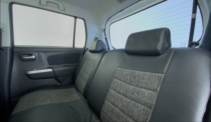 2011 Maruti Wagon R 1.0 VXI, Petrol, Manual, 22,975 km, Right Side Rear Door Cabin