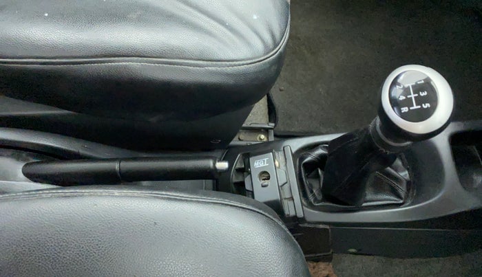 2011 Maruti Wagon R 1.0 VXI, Petrol, Manual, 22,975 km, Gear Lever