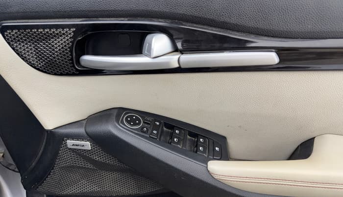 2020 KIA SELTOS GTX PLUS DCT 1.4 PETROL, Petrol, Automatic, 87,609 km, Driver Side Door Panels Control
