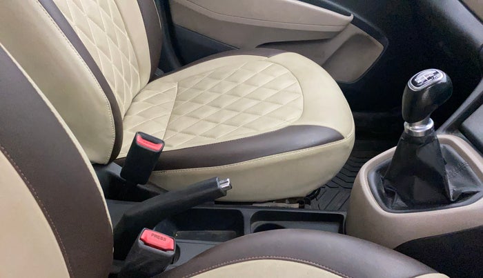 2015 Hyundai Xcent S (O) 1.2, CNG, Manual, 72,300 km, Gear Lever