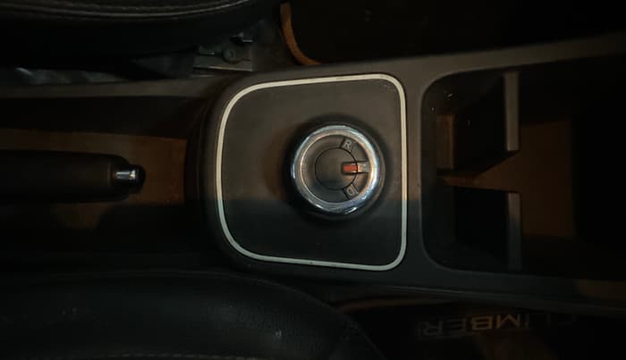 2022 Renault Kwid CLIMBER AMT 1.0, Petrol, Automatic, 39,201 km, Gear Lever