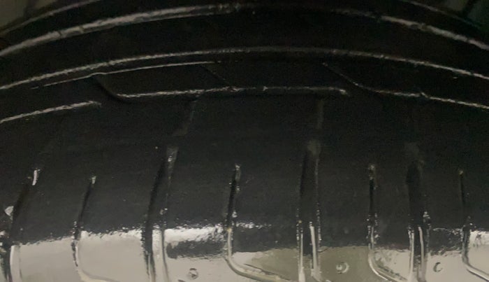 2022 Tata NEXON XZ PLUS DIESEL DARK EDITION, Diesel, Manual, 61,541 km, Left Front Tyre Tread