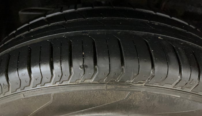 2022 Tata PUNCH ADVENTURE MT, Petrol, Manual, 70,050 km, Right Rear Tyre Tread