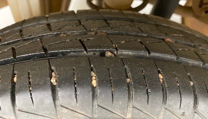 2020 Maruti Alto VXI, Petrol, Manual, 18,893 km, Right Rear Tyre Tread