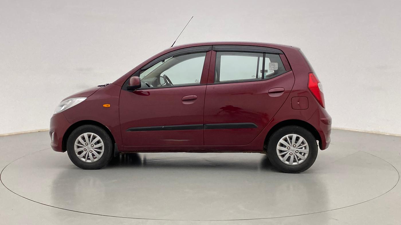 2016 Hyundai i10 SPORTZ 1.1 IRDE2, Petrol, Manual, 39,033 km, Left Side