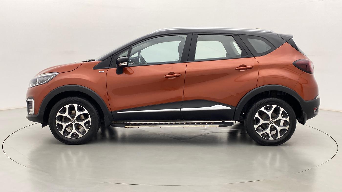 2017 Renault Captur RXT Diesel Dual Tone, Diesel, Manual, 73,947 km, Left Side