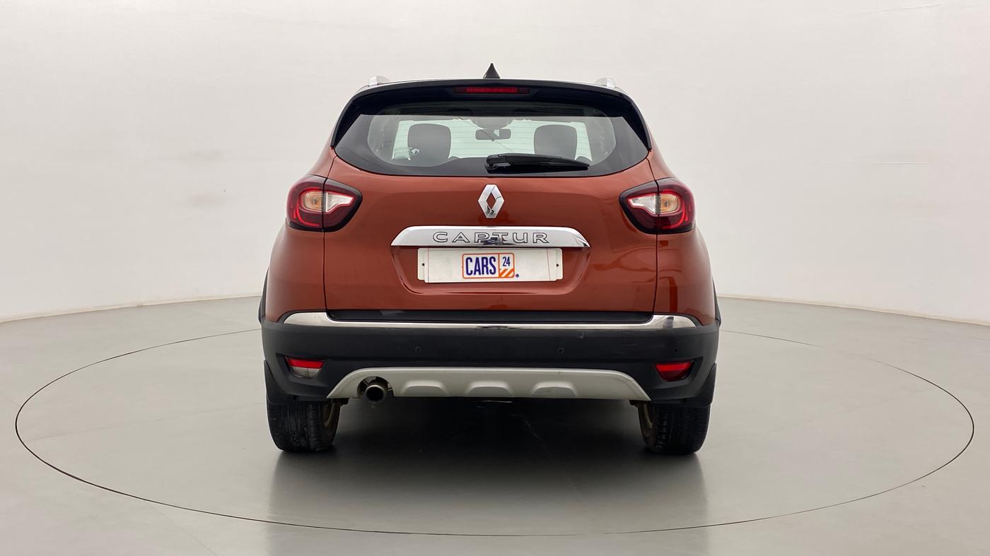 2017 Renault Captur RXT Diesel Dual Tone, Diesel, Manual, 73,947 km, Back/Rear