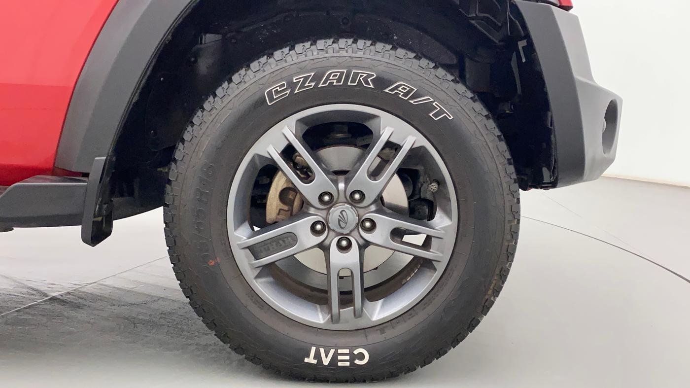 2021 Mahindra Thar LX D AT 4WD HT, Diesel, Automatic, 14,269 km, Right Front Wheel