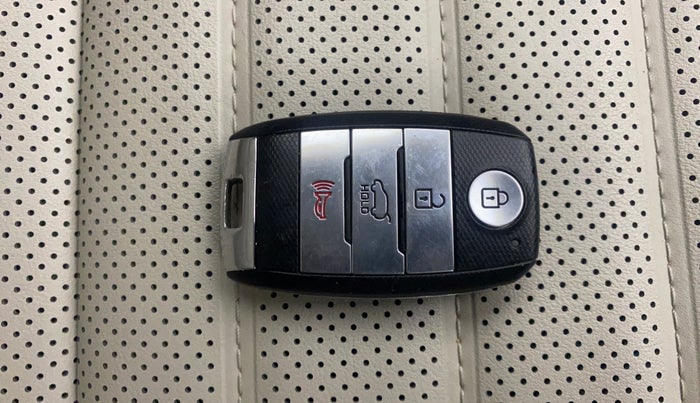 2020 KIA SELTOS GTX PLUS 1.4 PETROL, Petrol, Manual, 38,487 km, Key Close Up