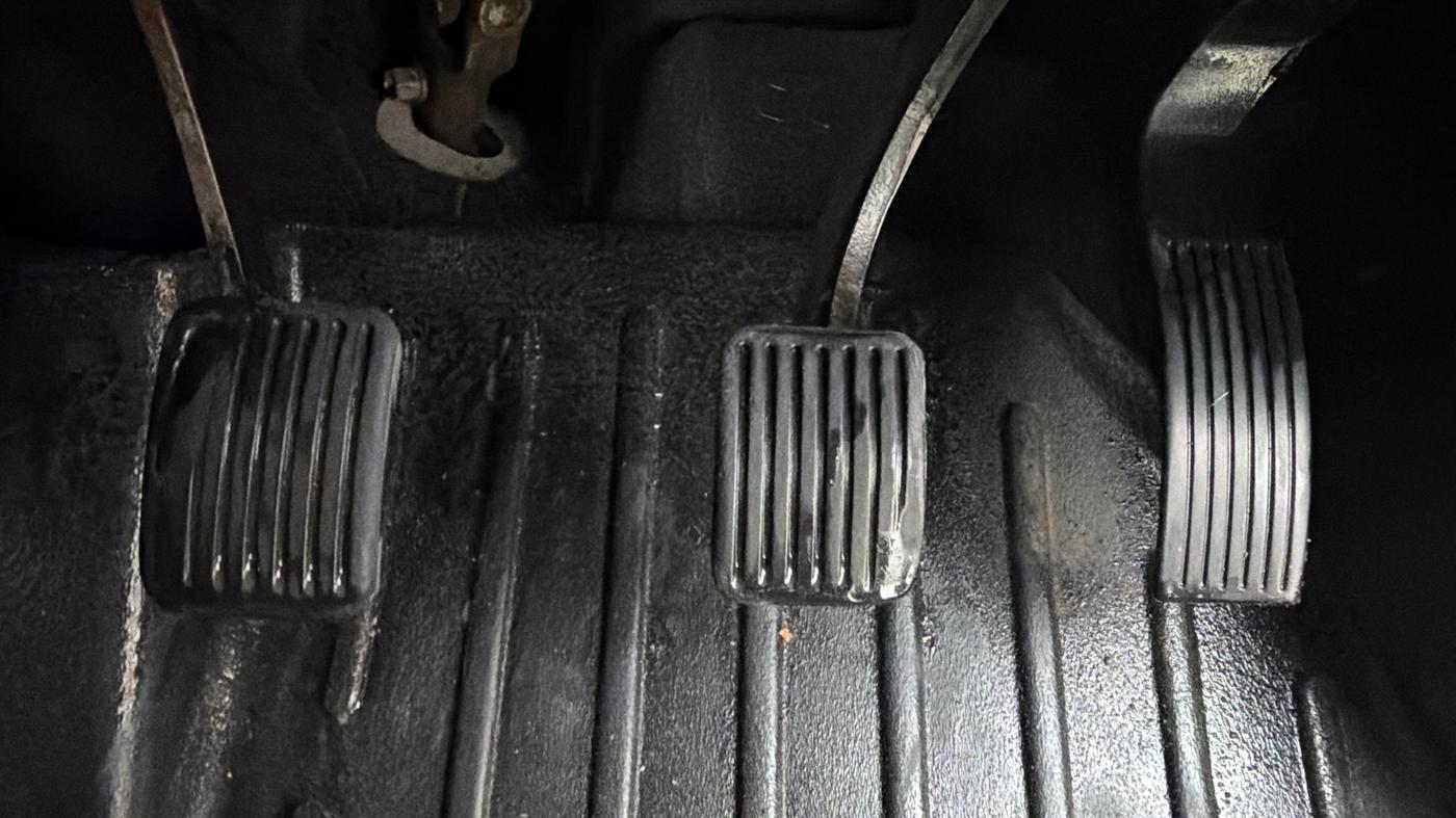 2019 Hyundai NEW SANTRO MAGNA, CNG, Manual, 90,595 km, Pedals