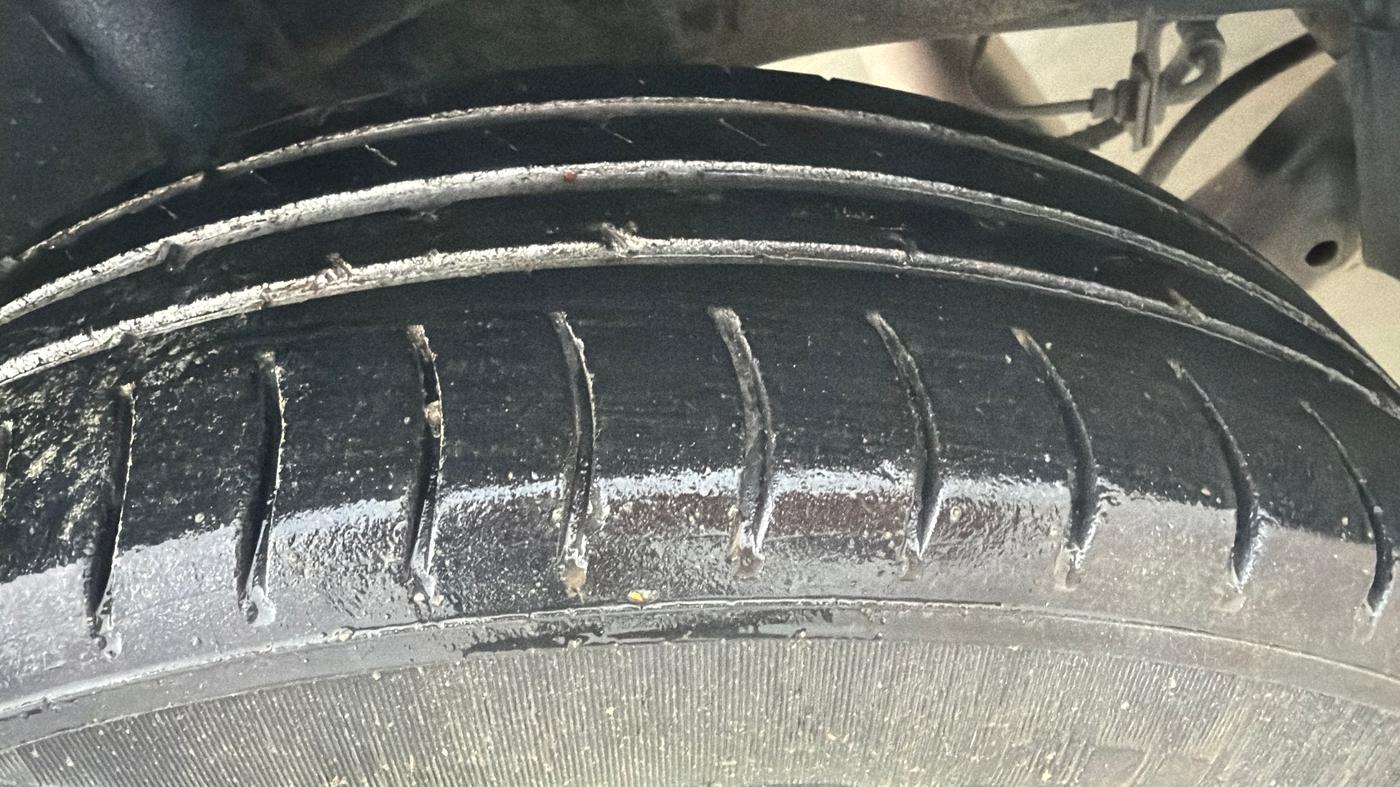 2019 Hyundai NEW SANTRO MAGNA, CNG, Manual, 90,595 km, Right Rear Tyre Tread