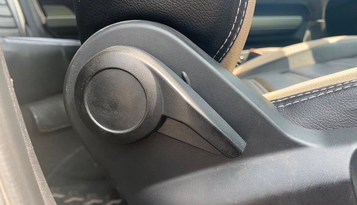 2023 Tata PUNCH ADVENTURE RHYTHM PACK MT, Petrol, Manual, 8,280 km, Driver Side Adjustment Panel