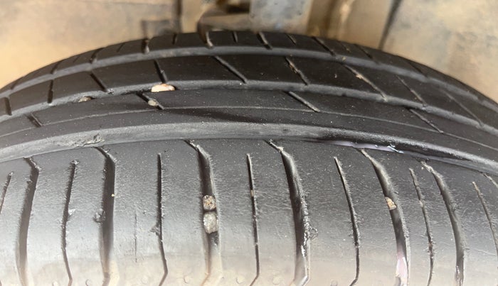 2023 Tata PUNCH ADVENTURE RHYTHM PACK MT, Petrol, Manual, 8,280 km, Left Front Tyre Tread