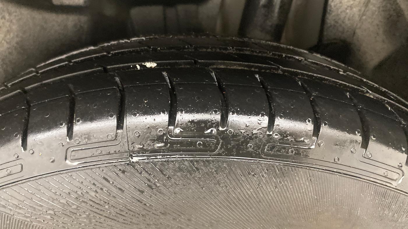 2022 Maruti Swift VXI, Petrol, Manual, 53,102 km, Left Rear Tyre Tread