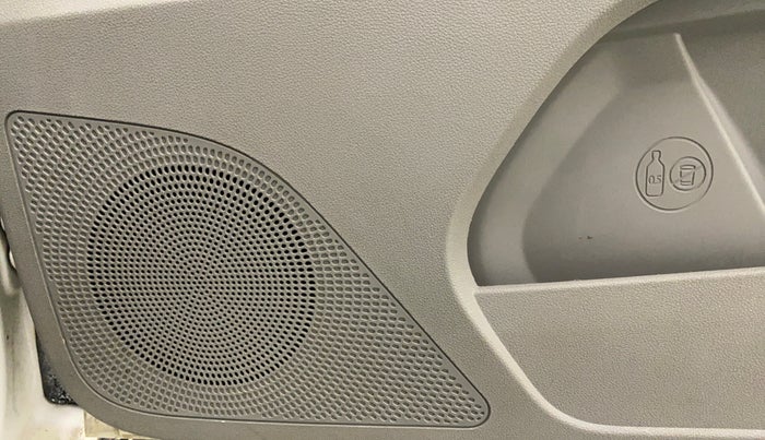 2017 Tata Tiago XZ PETROL, Petrol, Manual, 48,214 km, Speaker