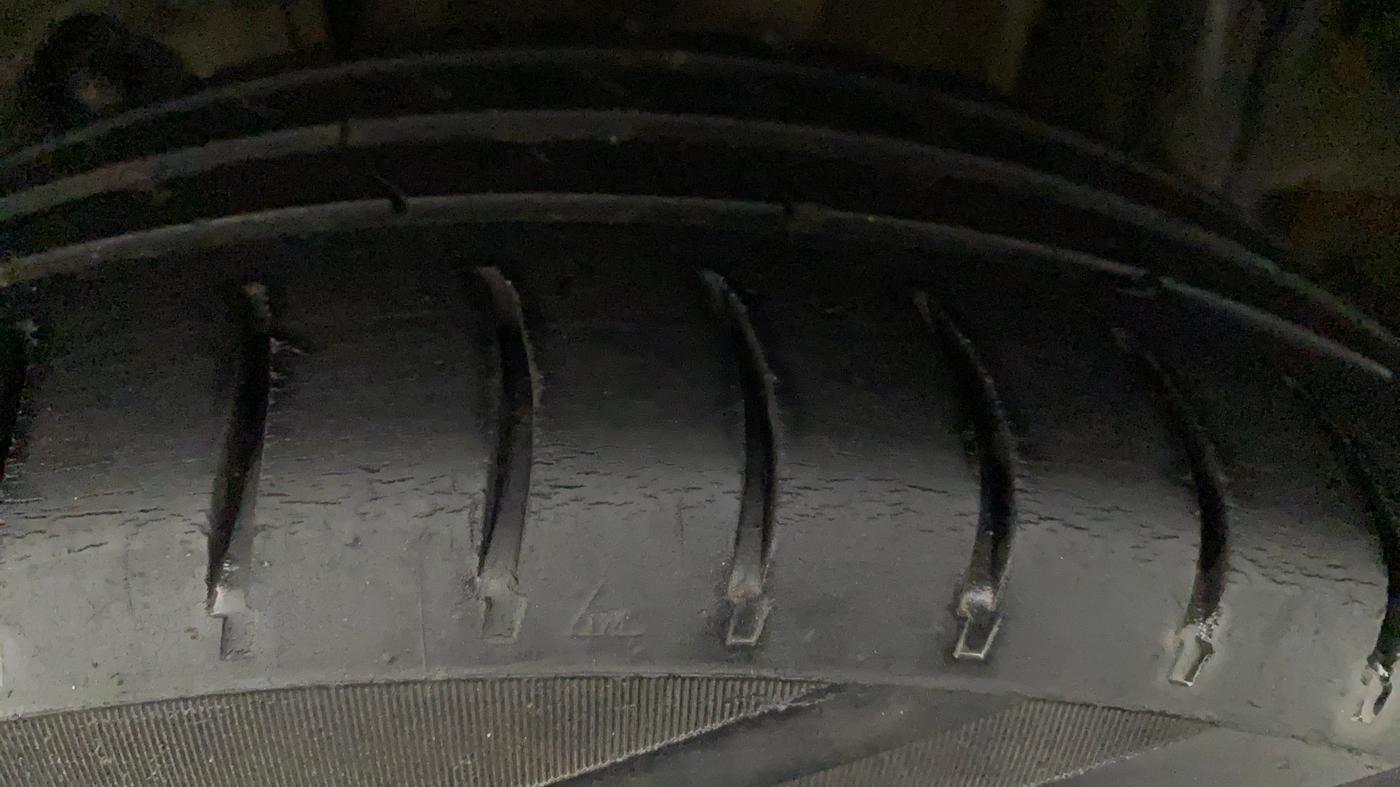 2017 Tata Tiago XZ PETROL, Petrol, Manual, 48,214 km, Right Front Tyre Tread
